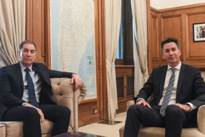 manuel-calvo:-“hablamos-de-todo-con-santilli;-no-de-alianzas,-pero-si-de-acuerdos-electorales”