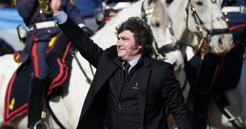 “despues-vienen-a-hablar-de-interferencias”:-javier-milei-acuso-al-gobierno-de-brasil-de-“poner-plata-en-la-campana-anti-argentina”