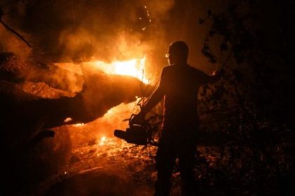 incendios-en-espana:-pedro-sanchez-declarara-la-emergencia-de-zonas-afectadas-y-hablo-de-“horas-muy-complejas”