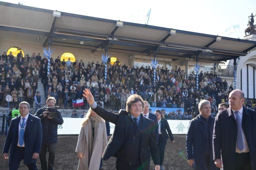 milei:-“se-viene-un-campo-radicalmente-distinto-al-que-conocimos”
