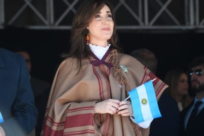 victoria-villarruel-se-fue-de-vacaciones-al-sur-y-otra-vez-no-estuvo-presente-en-la-rural
