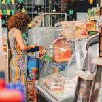evasion-fiscal:-a-pedido-de-los-supermercados,-el-gobierno-va-contra-autoservicios-chinos-y-comercios-de-barrio