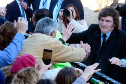 10-puntos-principales-para-leer-en-2-minutos:-que-dijo-(de-importante)-milei-en-la-rural