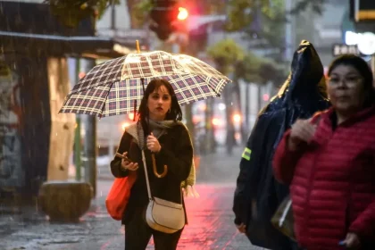 inumet-emitio-una-alerta-amarilla-por-tormentas-fuertes-y-lluvias-abundantes:-las-localidades-afectadas