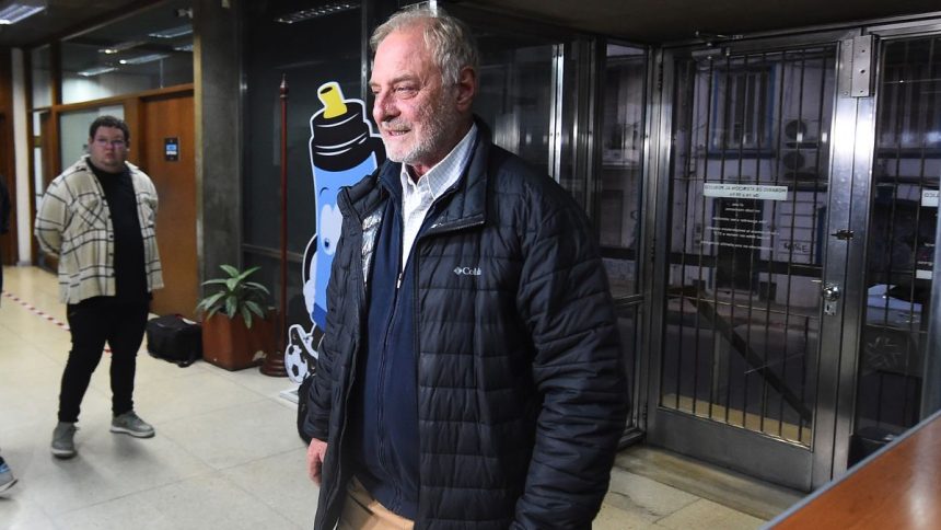 lo-que-dijo-ricardo-vairo-sobre-el-interes-de-nacional-por-ruben-botta-y-kike-olivera-y-la-revancha-ante-tigre-en-la-que-espera-“ligar-un-poco”-y-“cambiar-la-pisada”