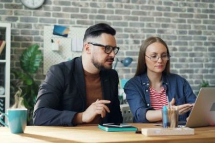 beneficios-corporativos:-cuanto-invertiran-las-empresas-en-regalos-a-empleados