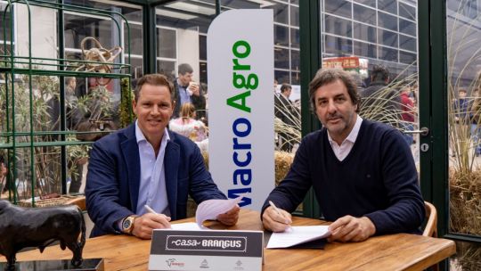 banco-macro-y-la-asociacion-argentina-de-brangus-sellaron-una-alianza-estrategica