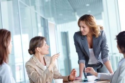 el-impuesto-a-la-empatia:-mujeres-y-liderazgo