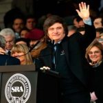 la-rural:-el-campo-le-pidio-a-javier-milei-acelerar-la-eliminacion-de-las-retenciones
