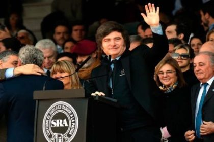 la-rural:-el-campo-le-pidio-a-javier-milei-acelerar-la-eliminacion-de-las-retenciones