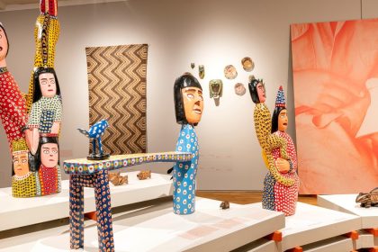 un-florecer-de-colores-en-alemania:-la-historica-muestra-que-lleva-el-adn-del-diseno-del-sur-global-a-leipzig