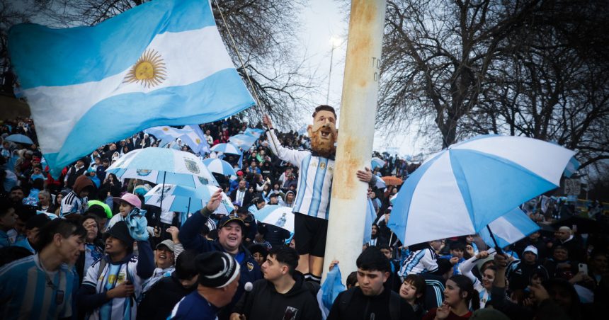 un-estudio-descarta-que-la-campana-antiargentina-haya-sido-orquestada-en-redes:-“la-hostilidad-fue-real-y-masiva,-pero-su-circulacion-fue-dispersa-y-organica”