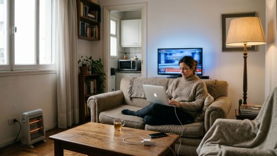 como-cuidar-el-consumo-de-luz-en-casa:-los-habitos-que-pueden-ayudarte-a-ahorrar-energia-sin-perder-confort