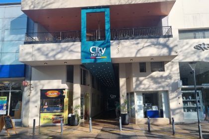 city-hotel-de-posadas-fue-recategorizado-con-tres-estrellas:-“estamos-creando-habitaciones-mucho-mas-confortables”