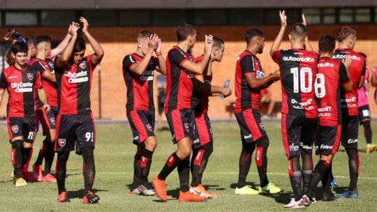 los-clubes-que-mas-juveniles-hicieron-debutar-desde-qatar-2022