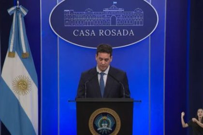 ravier-aseguro-que-el-39%-de-los-estudiantes-de-medicina-son-extranjeros-y-despues-admitio:-“si-es-falso,-lo-revisamos”