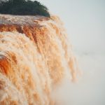 vuelco-fatal-en-las-cataratas-del-iguazu:-bomberos-brasileros-describieron-como-fue-el-procedimiento-de-rescate-en-el-rio