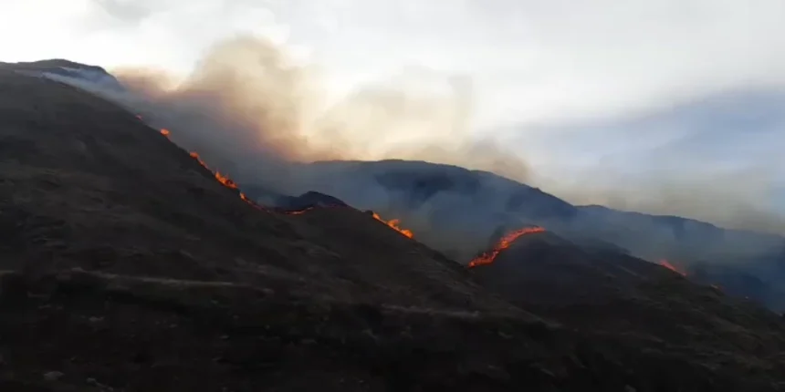 incendio-consumio-casi-900-hectareas-en-un-solo-dia-en-las-sierras-de-la-rioja