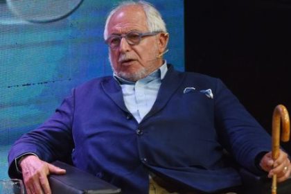 diego-guelar:-“el-tema-de-milei-fue-primera-tapa-de-todos-los-diarios-en-brasil”