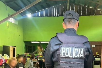 por-nuevas-lluvias,-el-comite-de-crisis-y-la-policia-postergaron-el-regreso-de-las-familias-evacuadas-en-el-soberbio