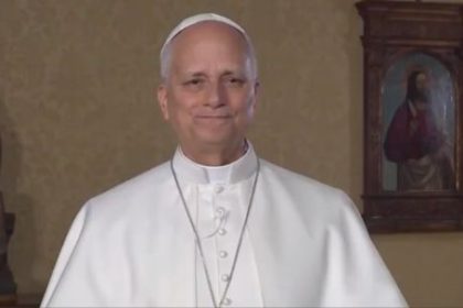 papa-leon-xiv:-“la-alegria-no-se-encuentra-scrolleando-sin-fin-en-las-redes-sociales”