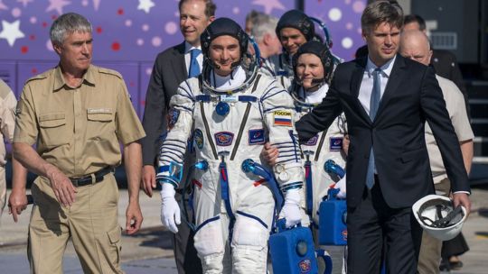 el nacimiento-de-la-nasa:-la-firma-con-la-que-eisenhower-dio-inicio-a-la-era-de-la-exploracion-espacial-civil