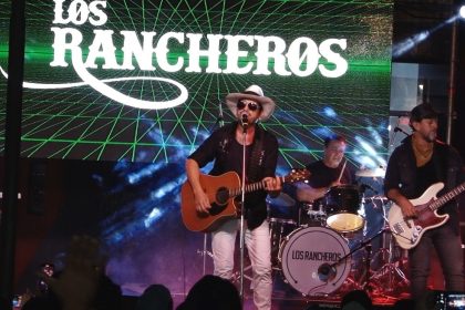 los-rancheros-en-el-black-friday-de-posadas:-daran-un-show-gratuito-en-la-plaza-san-martin