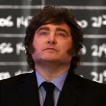 la-caida-de-la-confianza-en-milei-que-muestran-las-encuestas-y-preocupa-al-mercado