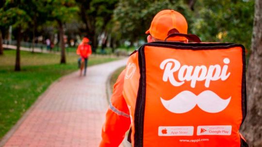 un-repartidor-de-aplicaciones-necesita-entregar-mas-de-450-pedidos-por-mes-para-que-su-hogar-no-caiga-en-la-pobreza