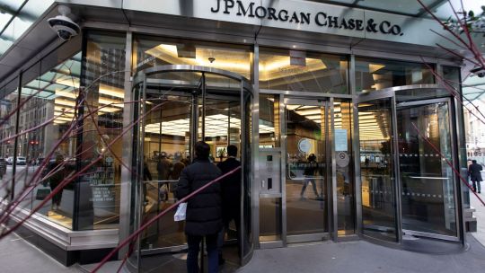 jpmorgan-afirma-que-los-votos-disidentes-de-la-fed-refuerzan-presion-por-subir-las-tasas
