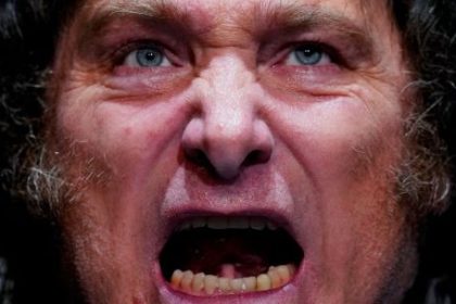 milei-signs-decree-allowing-argentina-to-bar-or-expel-foreigners-over-‘hate-speech’