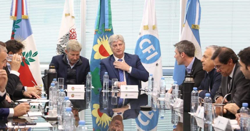 gobernadores-buscaran-us$-1.000-millones-hasta-fin-de-ano-para-pagar-vencimientos-de-bonos-en-dolares