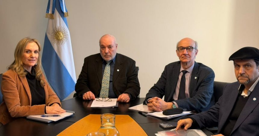 tras-una-sorpresiva-renuncia,-el-gobierno-busca-un-nuevo-titular-para-el-ente-que-regula-la-luz-y-el-gas