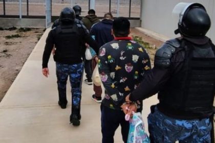 salieron-en-un-streaming-desde-una-carcel-y-como-castigo-los-trasladaron-a-otra-con-controles-mas-duros