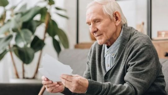 anses-oficializo-los-montos-de-agosto:-cuanto-cobran-los-jubilados-y-pensionados-desde-el-proximo-mes