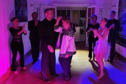 “¡no-podia-irme-de-argentina-sin-probar-un-poco-de-tango!”:-kristalina-georgieva-bailo-con-mora-godoy