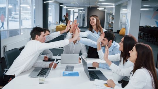bienestar-laboral:-por-que-se-convirtio-en-una-prioridad-estrategica-para-las-empresas