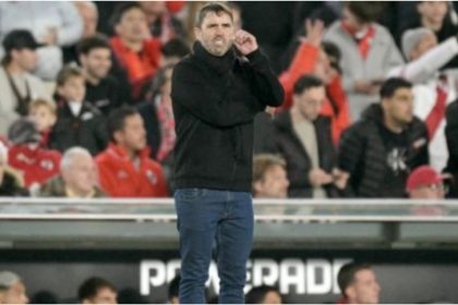 river-es-un-mundo-de-problemas:-jugadores-marginados,-la-crisis-futbolistica-y-un-mercado-a-contrarreloj