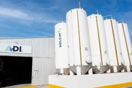 holcim-invierte-us$-1,2-millones-e-inaugura-su-primera-planta-de-aditivos-en-cordoba