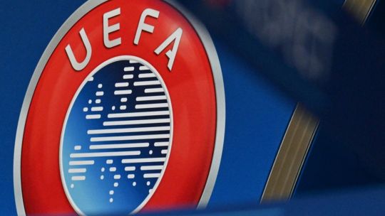la-uefa-vota-a-favor-de-boicotear-los-torneos-de-la-fifa