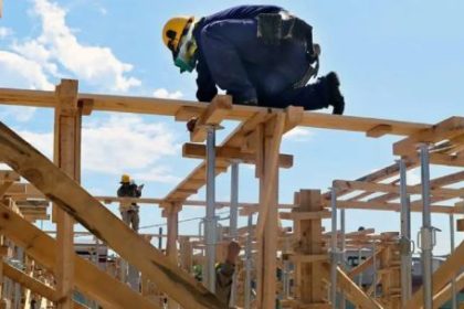escala-salarial-uocra:-cuales-son-los-sueldos-basicos-fijados-para-el-mes-de-agosto