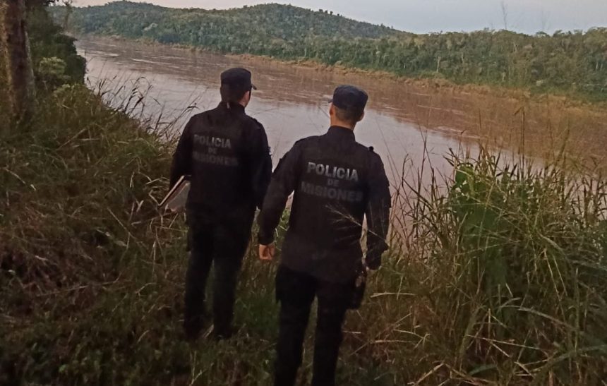 buscan-intensamente-a-un-joven-que-desaparecio-tras-el-hundimiento-de-una-embarcacion-en-el-rio-uruguay