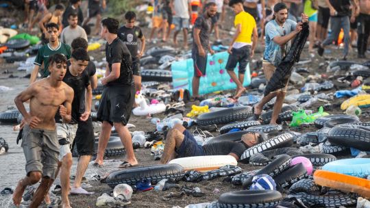 al-menos-19-muertos-y-desborde-total-en-ceuta:-entraron-mas-de-40.000-migrantes