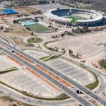 primera-prueba-del-estacionamiento-del-kempes:-entraron-mas-de-2.000-autos-y-habra-modificaciones