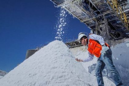el-rigi-sumo-otro-proyecto-de-litio:-posco-invertira-u$s-547-millones-en-salta-y-catamarca