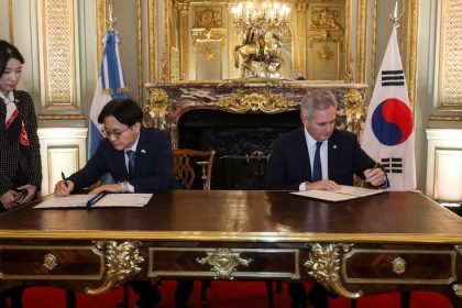 acuerdo-por-minerales-y-aprobacion-de-un-rigi:-milei-se-reunio-con-el-presidente-de-corea-del-sur