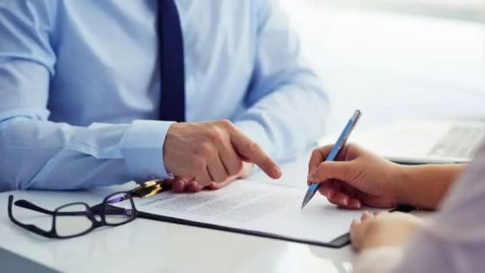 como-administrar-una-indemnizacion-y-organizar-las-finanzas-personales-tras-un-despido