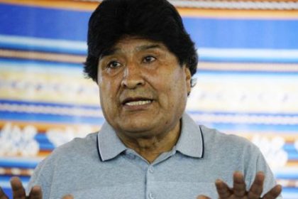 bolivia:-“evo-morales-esta-atrincherado-y-el-gobierno-no-quiere-detenerlo-porque-teme-perdida-de-vidas”