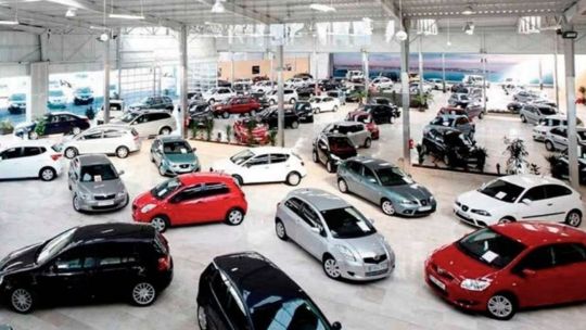 ventas-de-autos-0-km:-por-que-el-mercado-acumula-una-caida-del-12%-en-2026-y-que-espera-la-industria