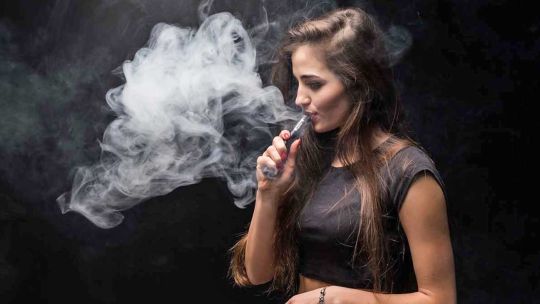 la-ciudad-de-buenos-aires-convierte-a-los-vapeadores-en-residuos-peligrosos-y-obliga-a-su-reciclaje
